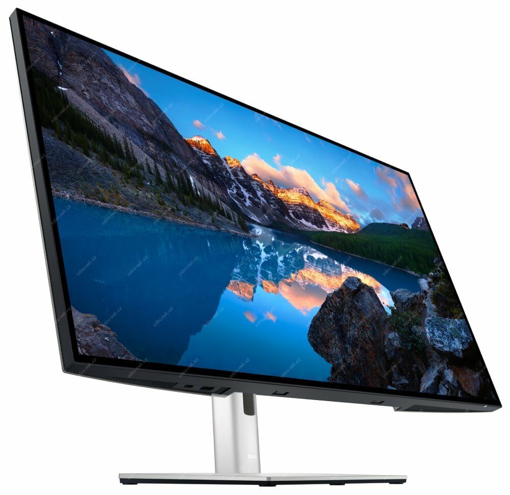 LCD Monitor 31.5