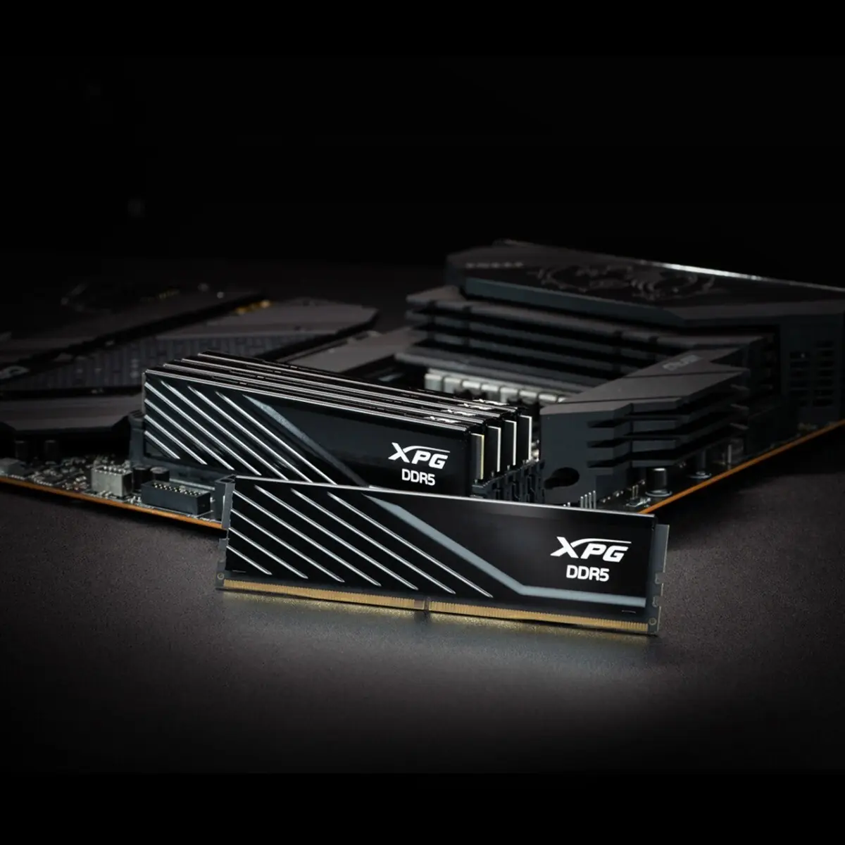 фото Память для настольных компьютеров Adata 16 GB DDR5 4800 MHz XPG Lancer Blade (AX5U4800C4016G-SLABBK) 2