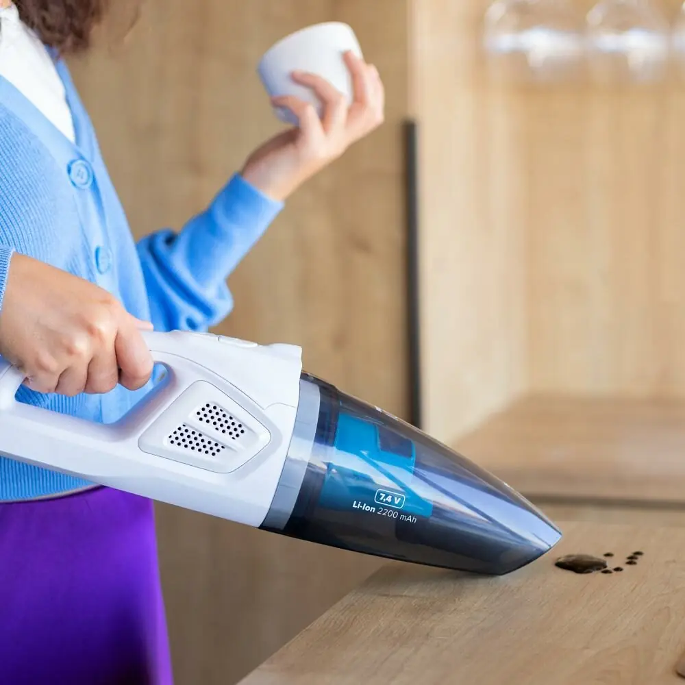 фото Автомобільний пилосос Niceboy ION Hurricane R1 7,4 V Wet & Dry