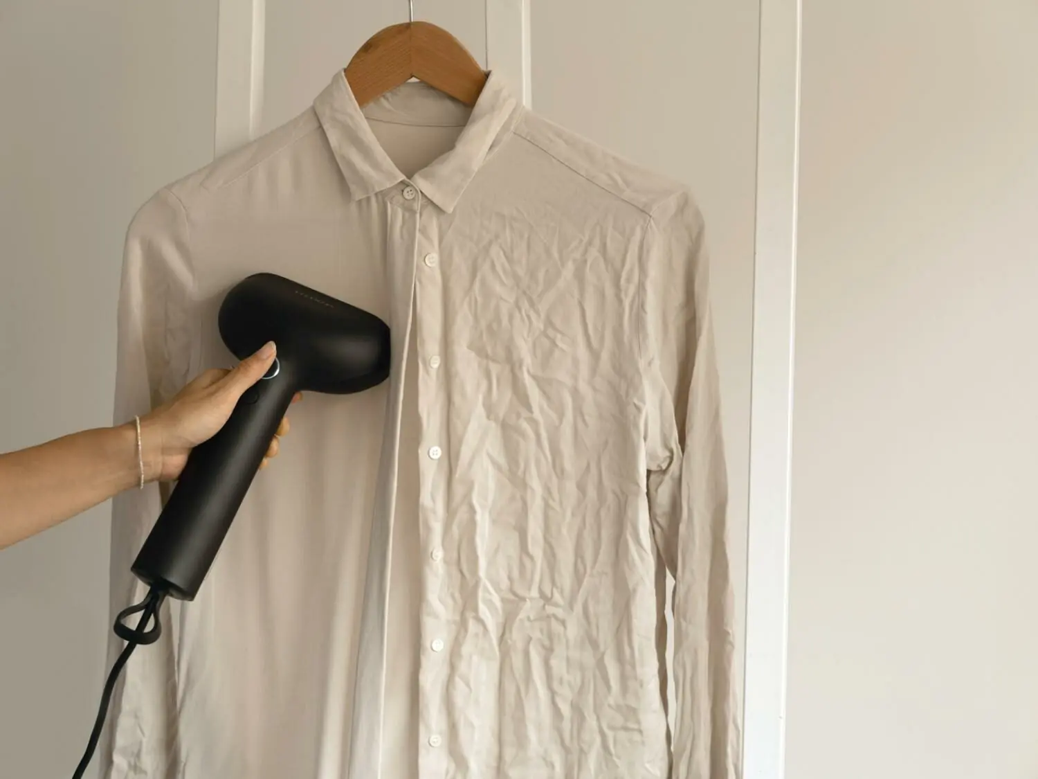 фото Відпарювач Steamery Cirrus X Black