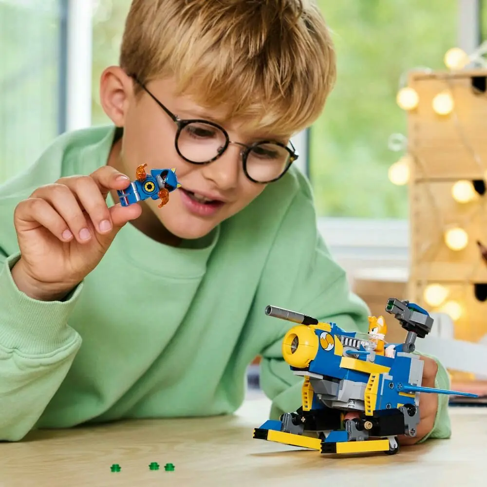 фото Блоковый конструктор LEGO Sonic the Hedgehog Cyclone vs. Metal Sonic (77002) 2