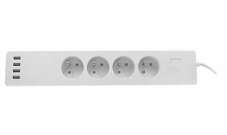 фото Розумна розетка iQtech SmartLife WT004