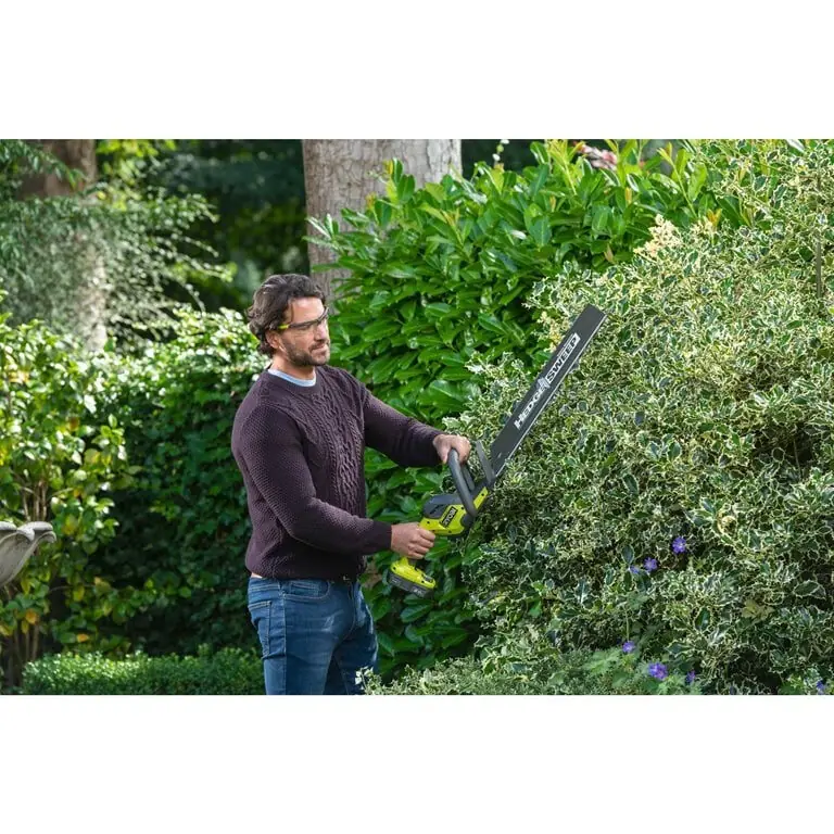 фото Кусторез аккумуляторный Ryobi Ry18Ht50A-0