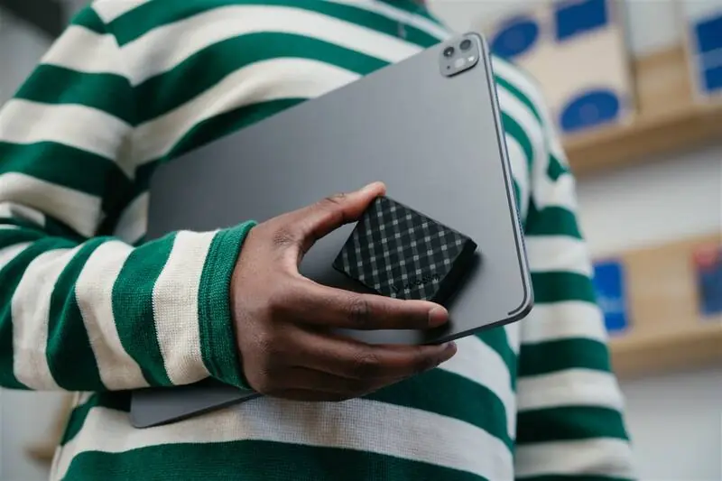 фото SSD накопичувач Verbatim Store n Go Mini Diamond 1 TB (32025) 2