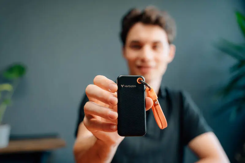 фото SSD накопичувач Verbatim Pocket 1 TB Orange (32193) 2