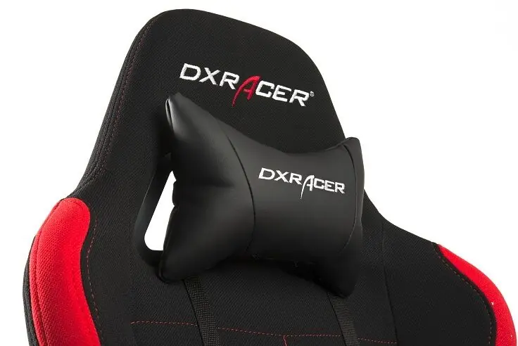 фото Комп'ютерне крісло для геймера DXRacer Formula Black/Red (OH-FD01-NR)