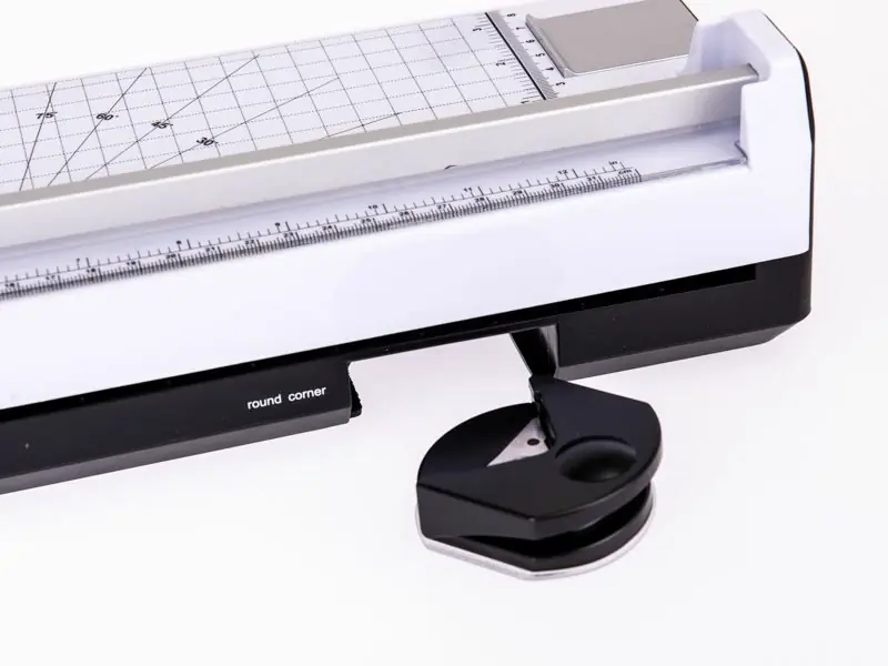 фото Ламінатор Aveli Combi A3 White